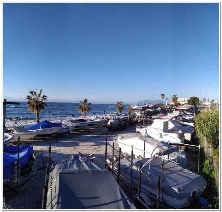 Cortijo Alberca Blanca Beach Torre de Benagalbon Exterior foto